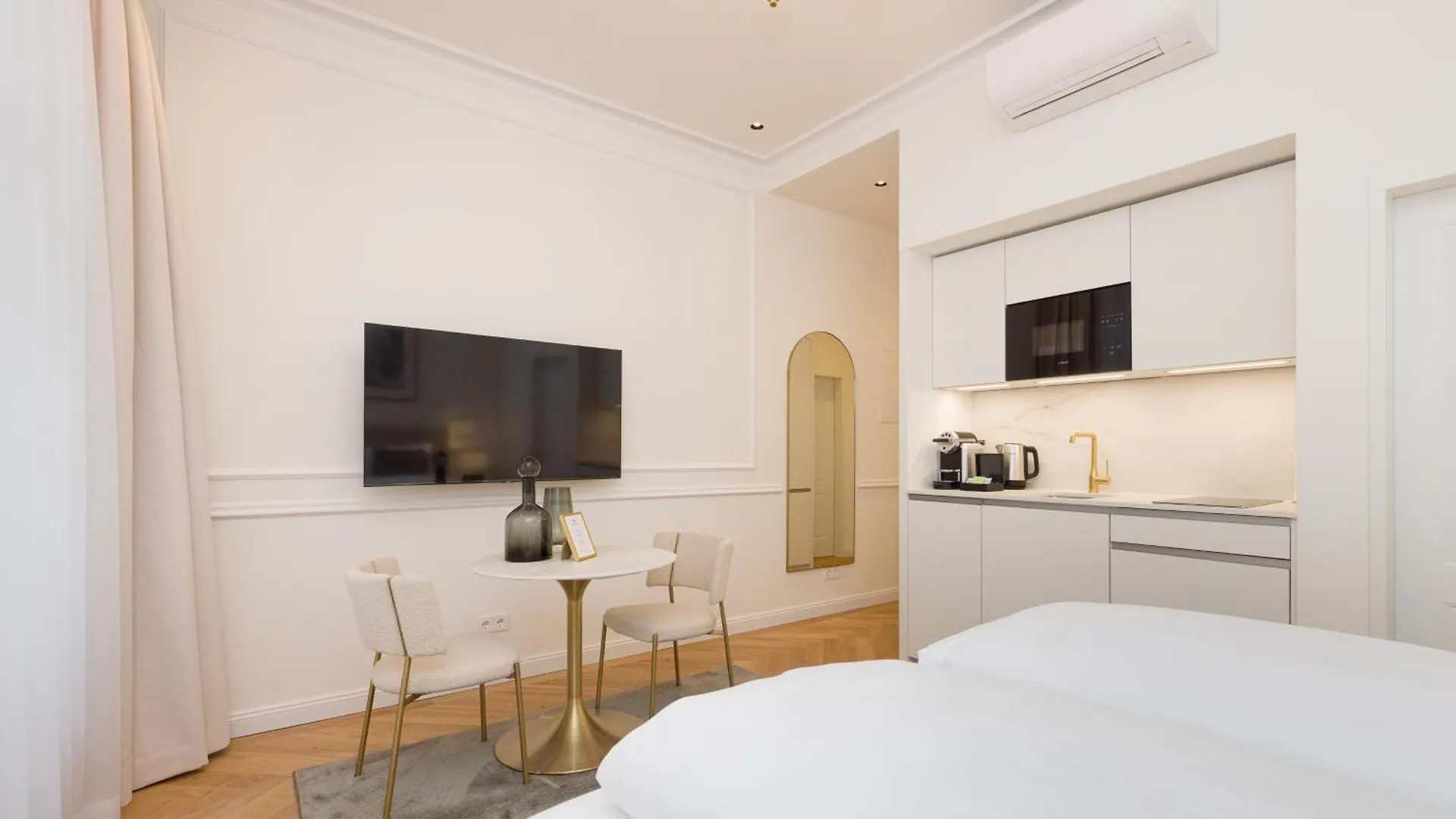 Rafael Kaiser - Signature Apartments City Centre Vienna Aparthotel