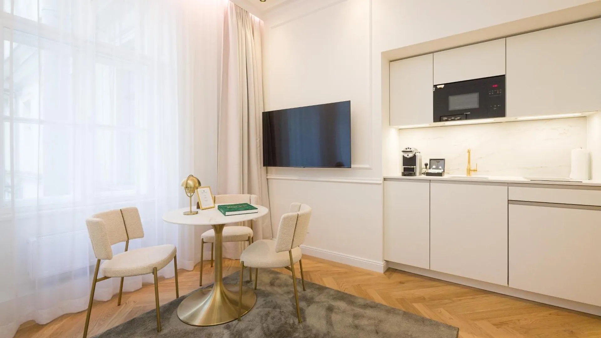 Rafael Kaiser - Signature Apartments City Centre Vienna
