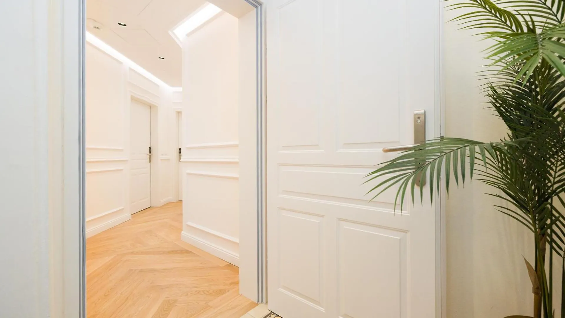 Rafael Kaiser - Signature Apartments City Centre Vienna Aparthotel
