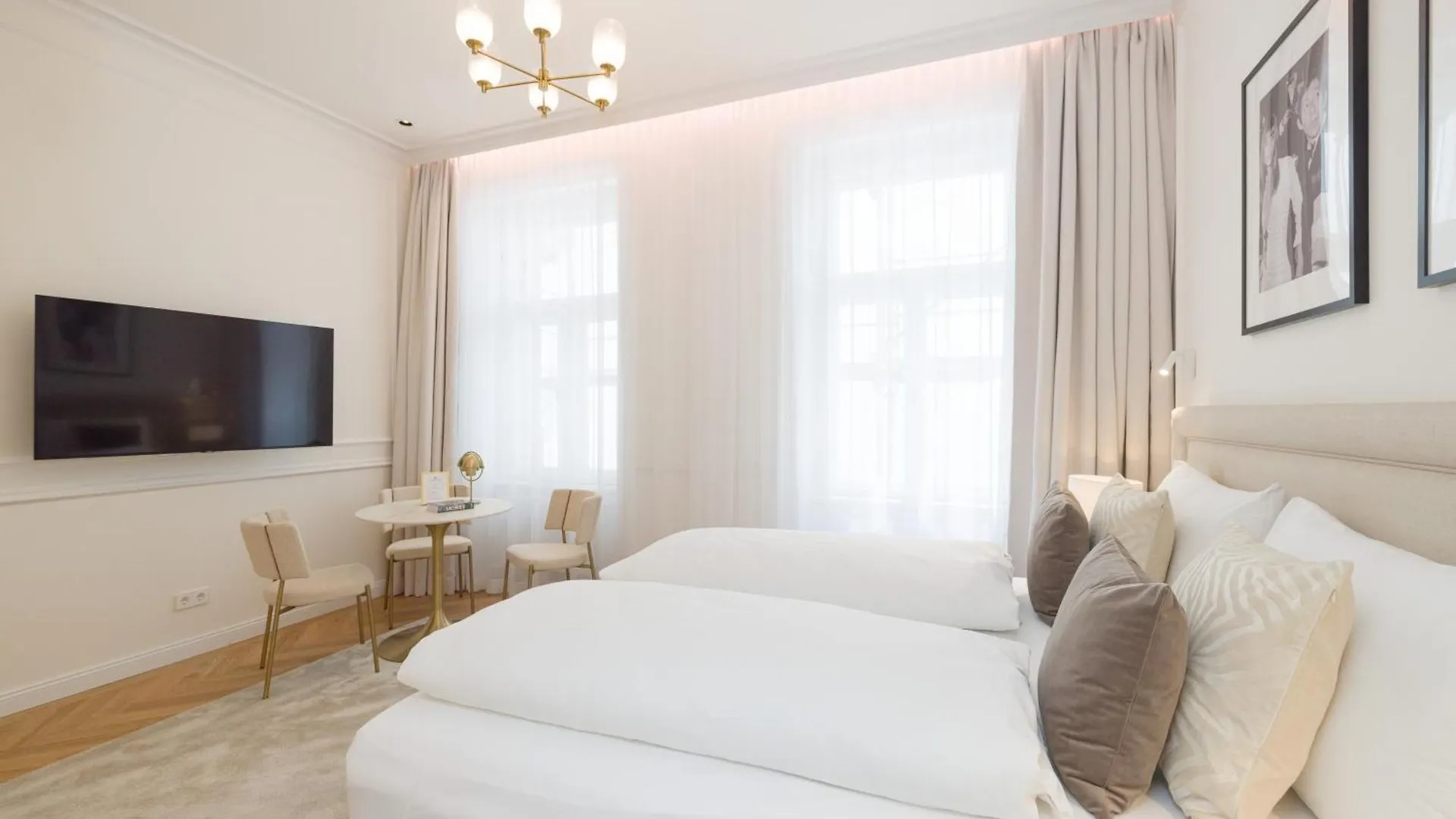 Rafael Kaiser - Signature Apartments City Centre Vienna Austria